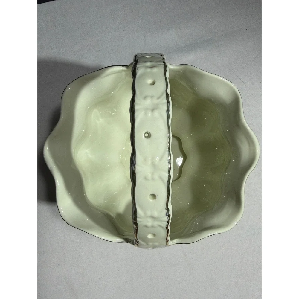 Living Quarters Christmas Holly Ceramic Basket Gold Trim Scalloped Candy Dish